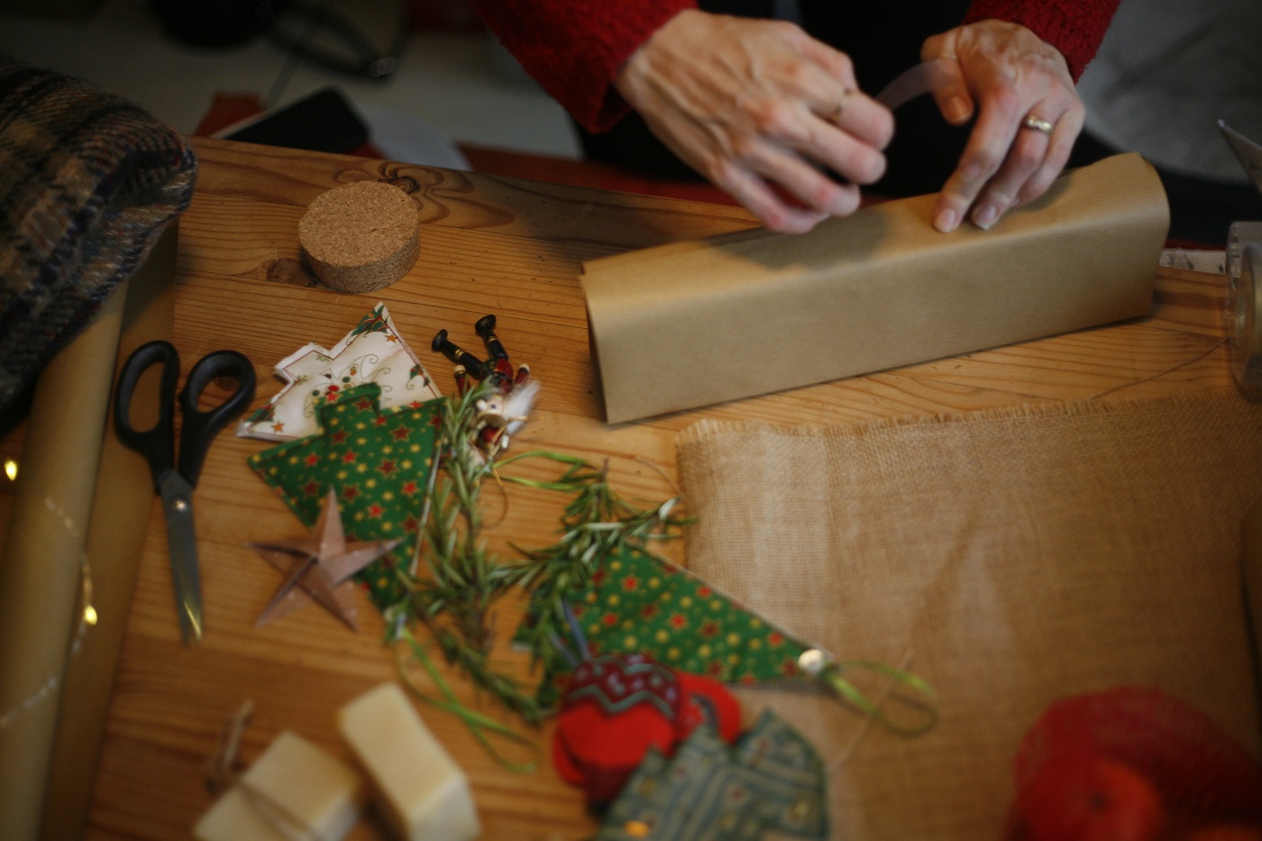 wrapping presents at christmas