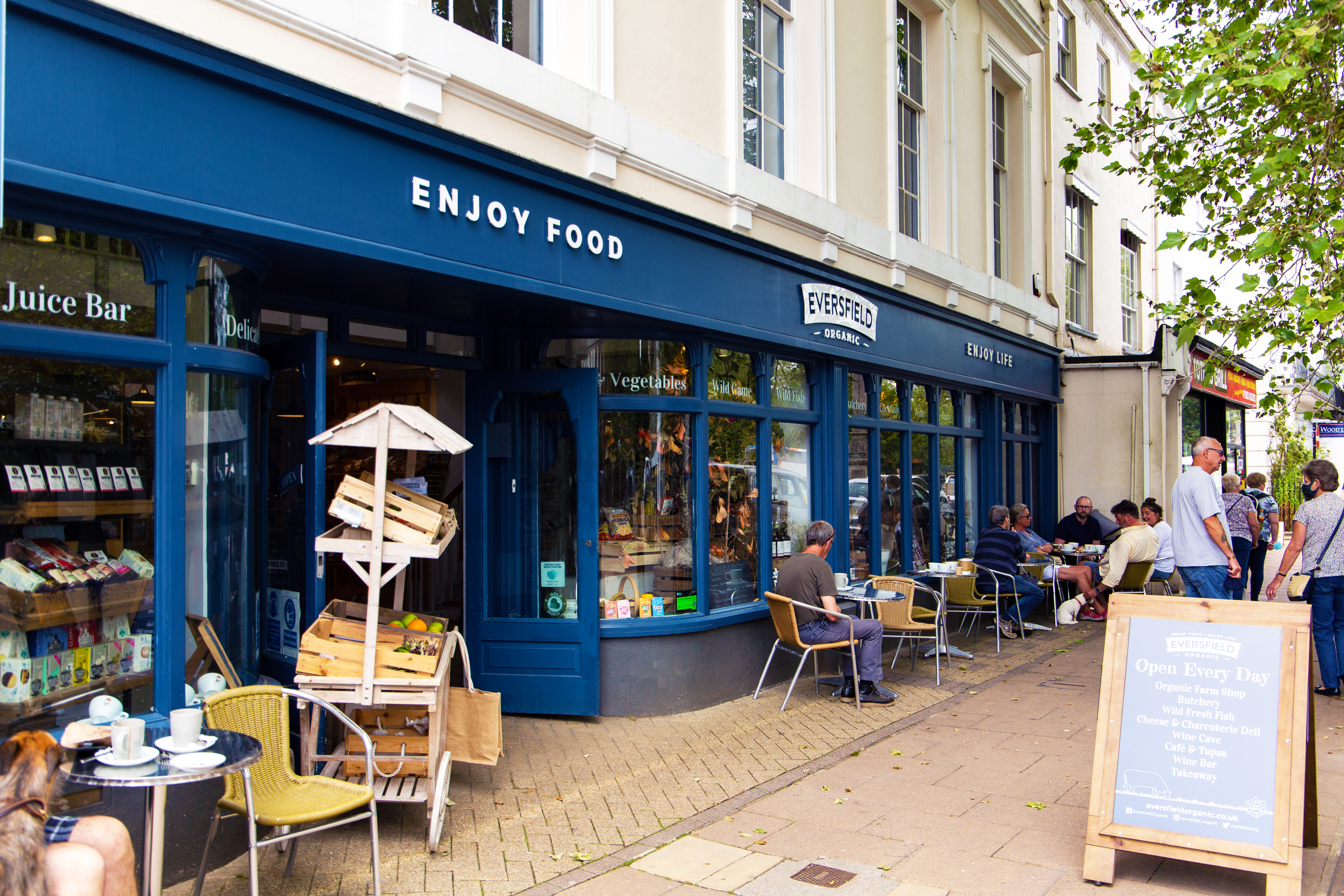 Eversfield Organic Totnes-Farm Shop-Organic-12072024-PF Anna Elliot.jpg